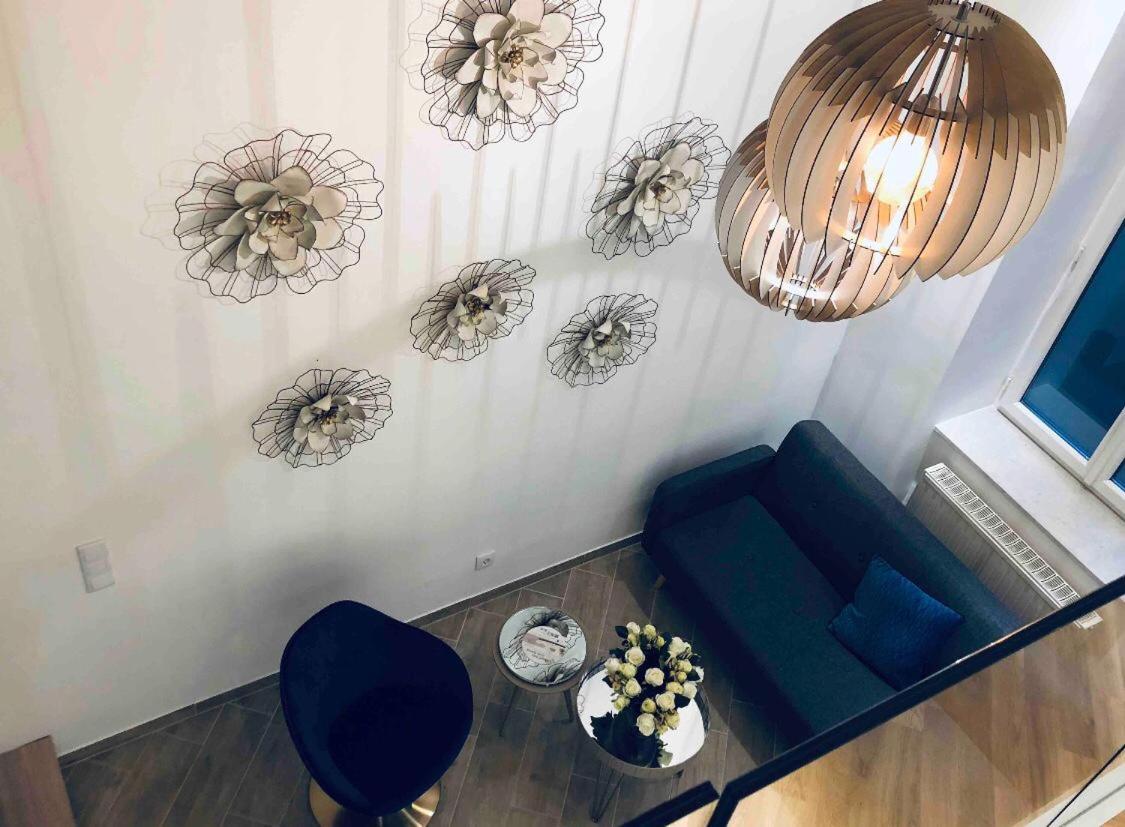Zeus Design Loft Apartments