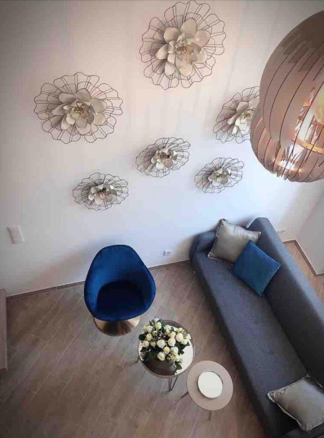 Zeus Design Loft Apartments
