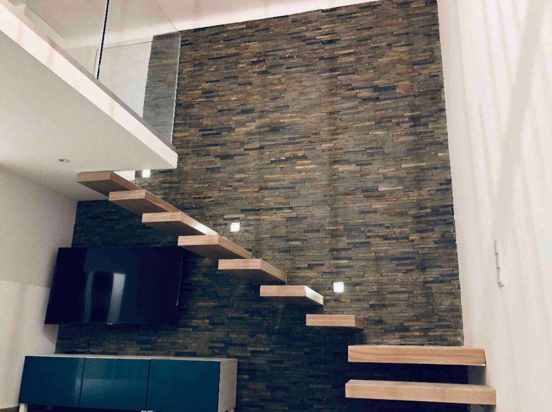 Zeus Design Loft Apartments