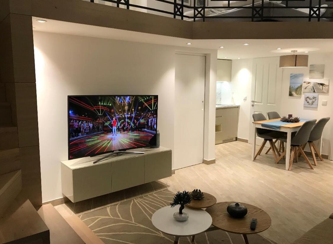 Zeus Design Loft Apartments