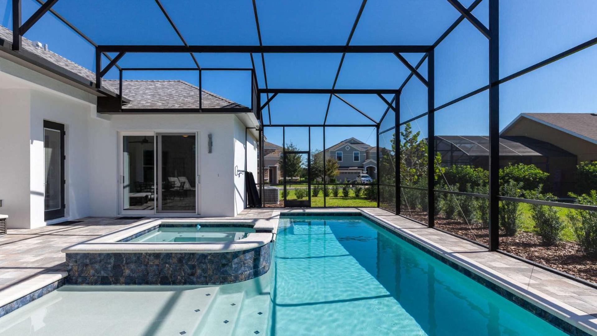 Paradise at Providence - Exclusive 4 bed pool home
