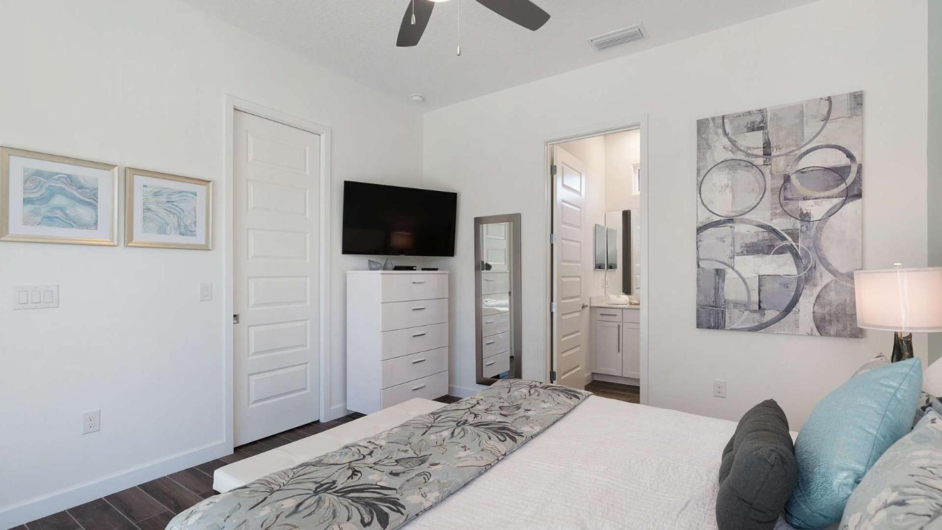 Paradise at Providence - Exclusive 4 bed pool home