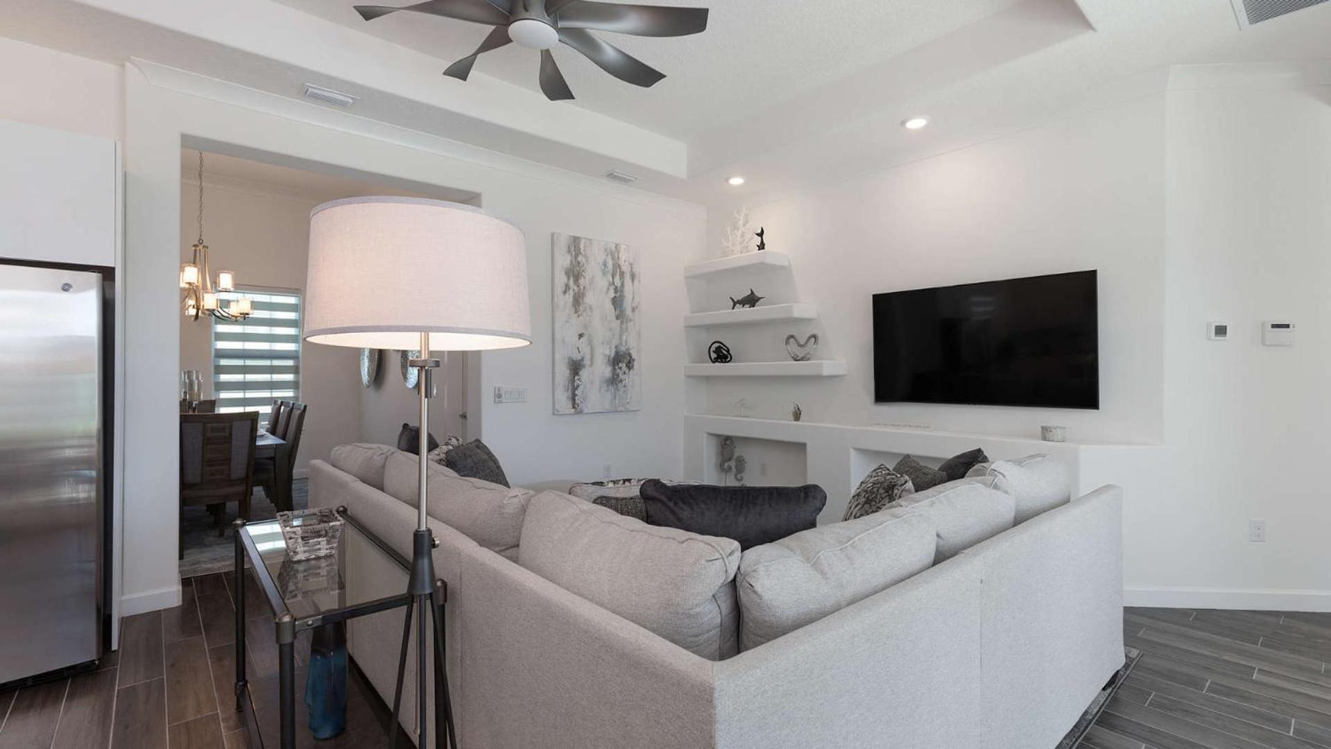 Paradise at Providence - Exclusive 4 bed pool home