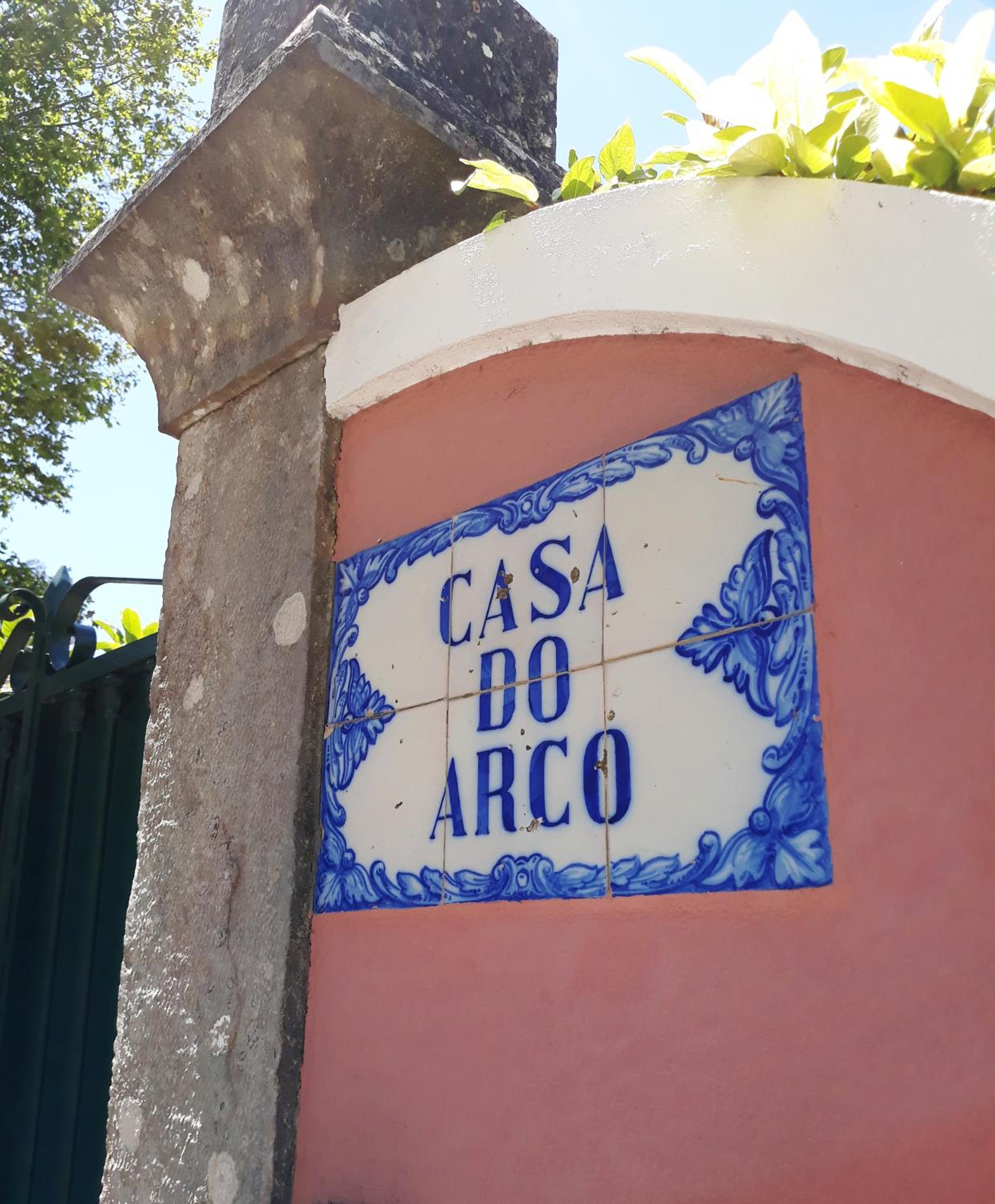 Casa do Arco view 3