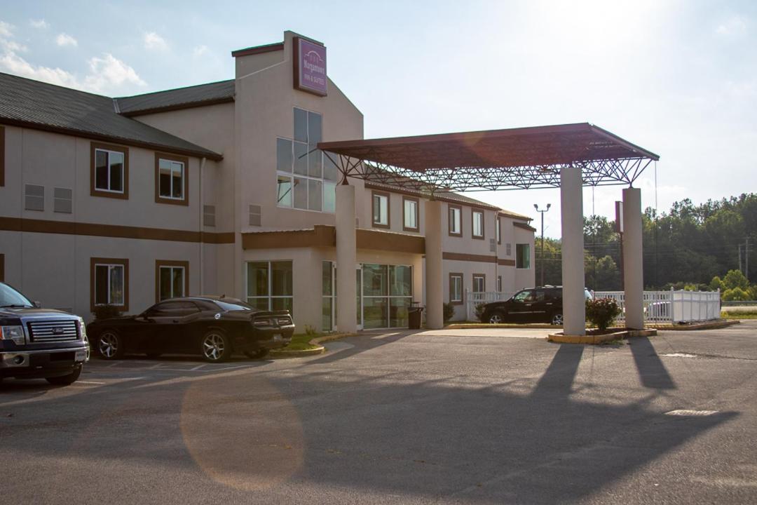 Morgantown Inn & Suites view 3