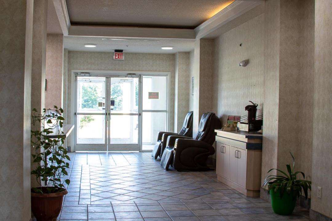 Morgantown Inn & Suites view 5