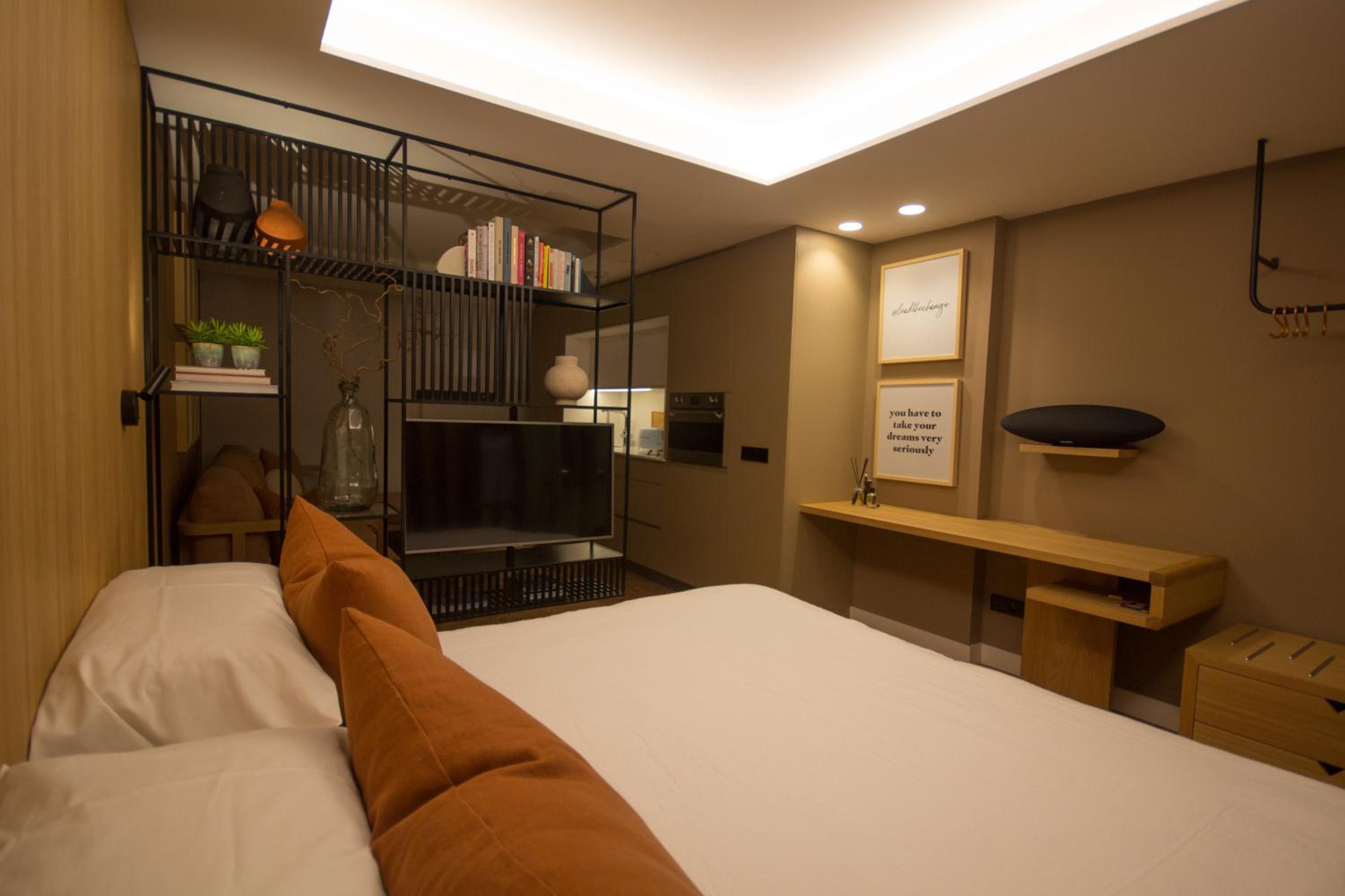 hotel room