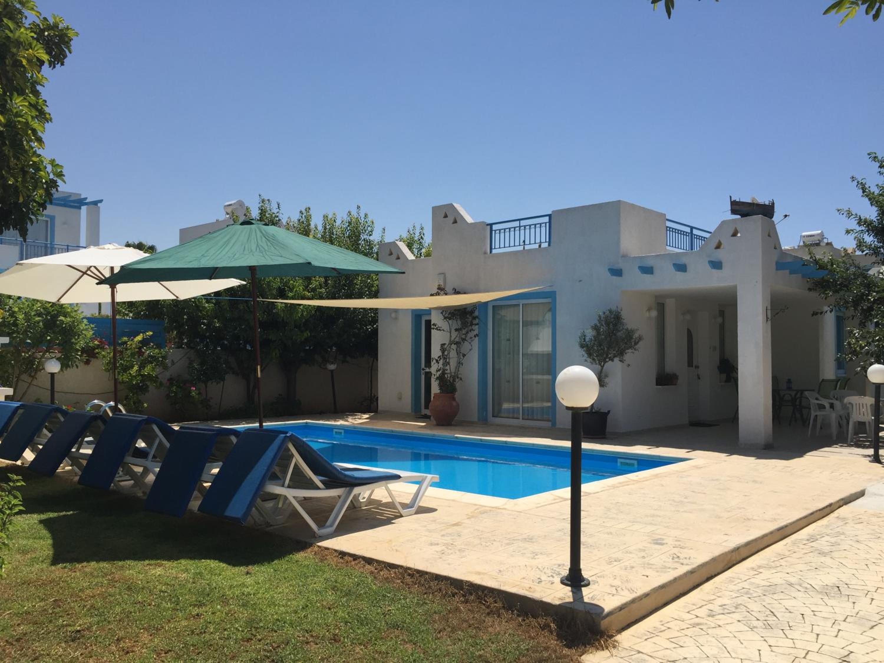 Holiday Villas in Cyprus (Philippos villa 5)
