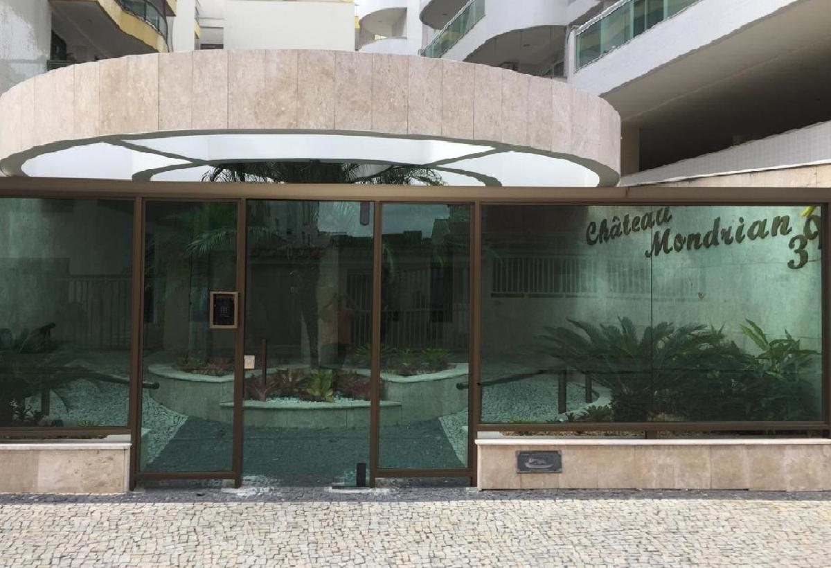 Hotel Lindo e seguro apartamento na Praia do Forte! - Image 1