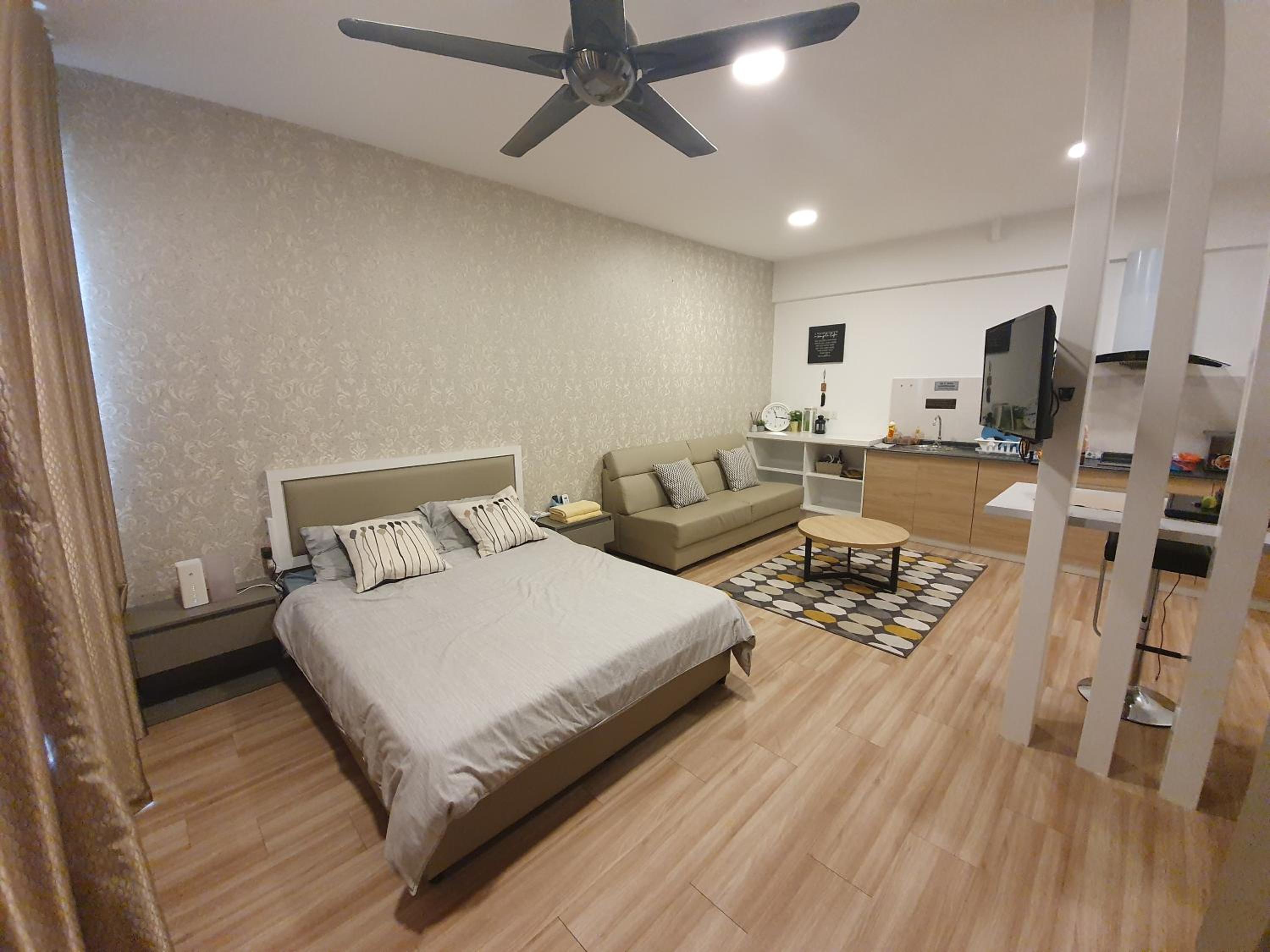 MHB 30 SUlTE EVO SOHO BANDAR BARU BANGI FREE NETFLIX AND WIFI photo 2