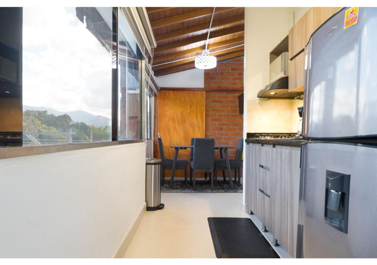 Studios Exito