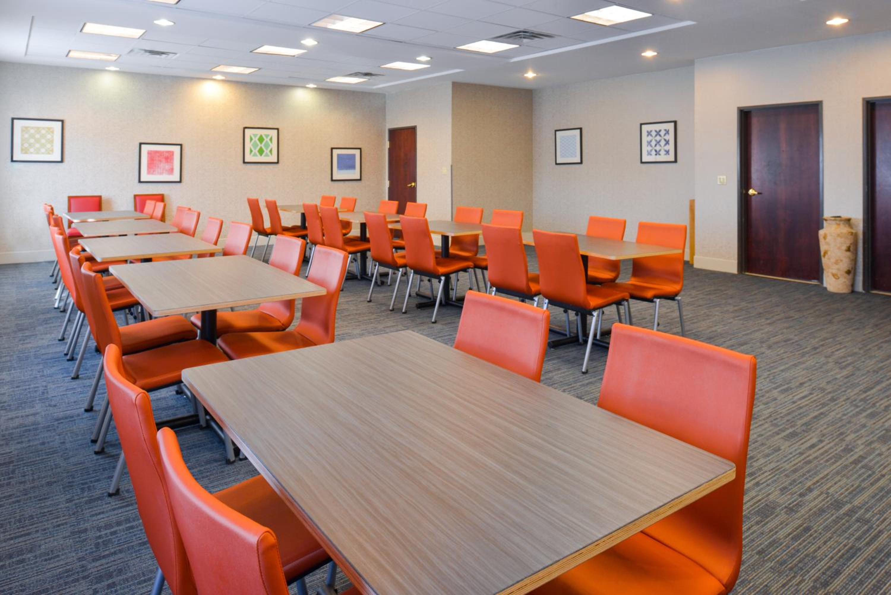 Holiday Inn Express Hotel & Suites Abilene Mall South by IHG