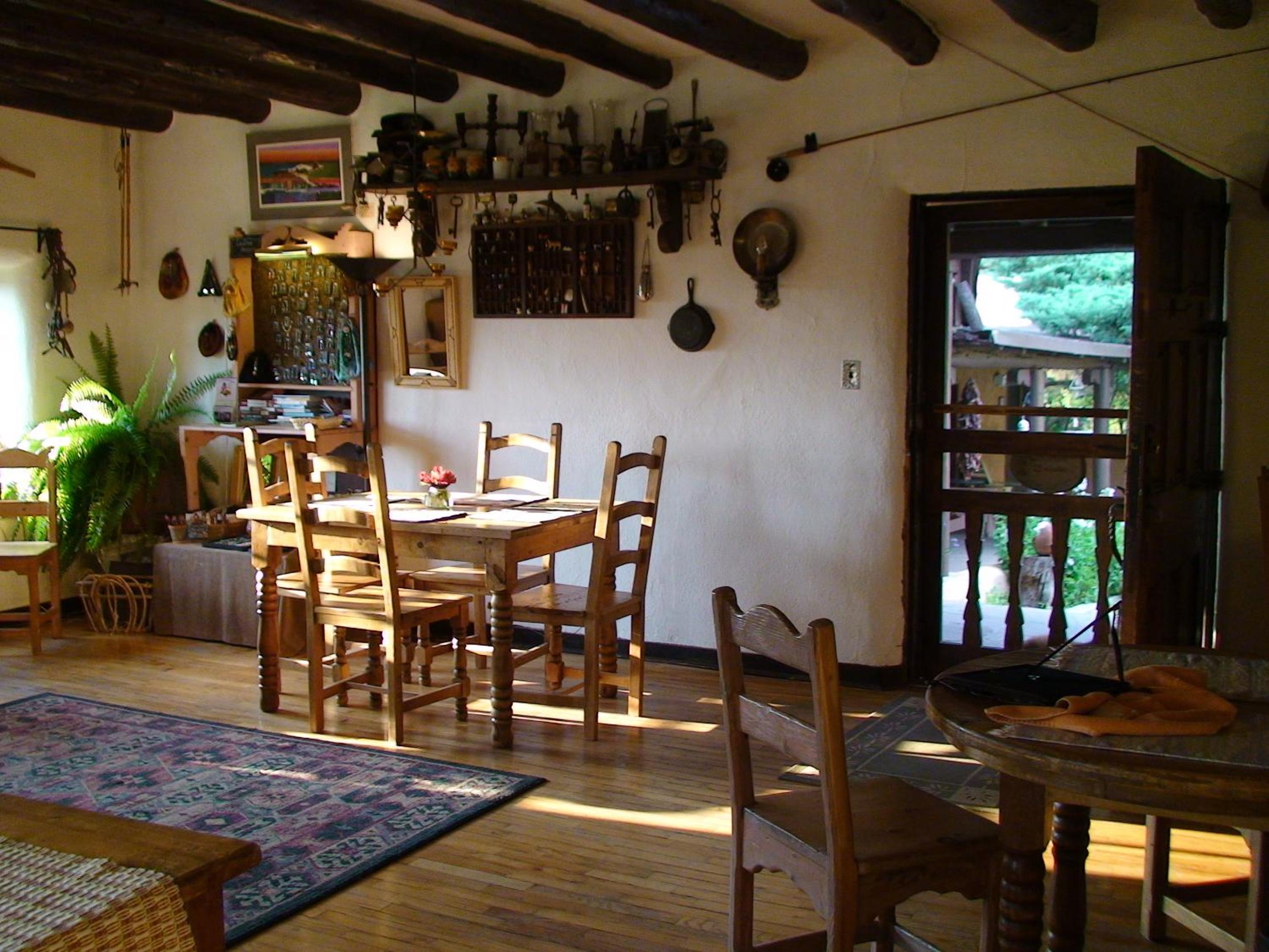 Photo 10