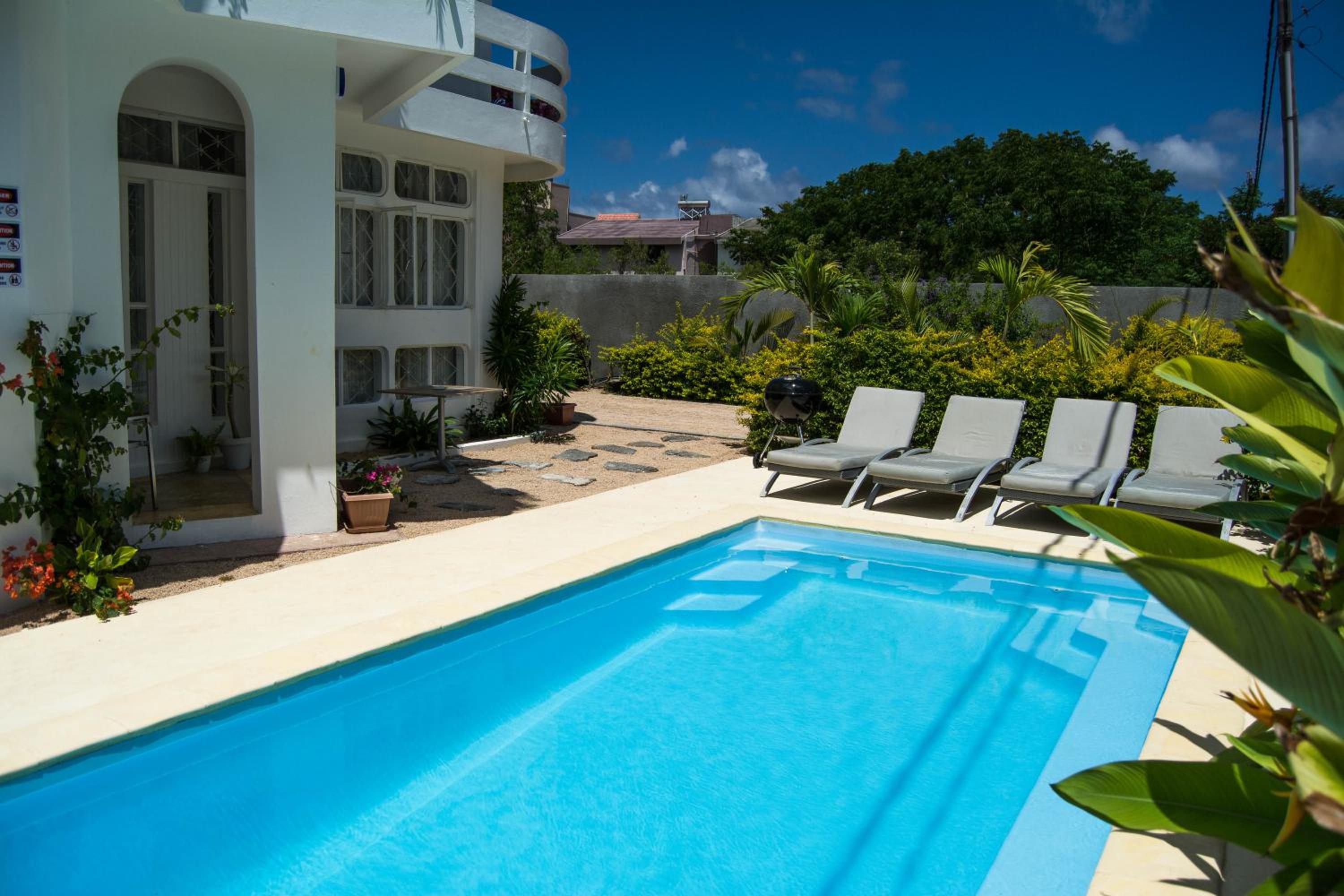Coco Beach II - Seaside Home , Pool , Beach at 200 meters view 3