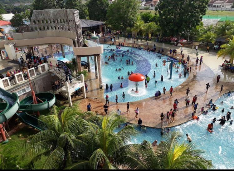 Melaka B Lagoon Irfan Luxury Room photo 3