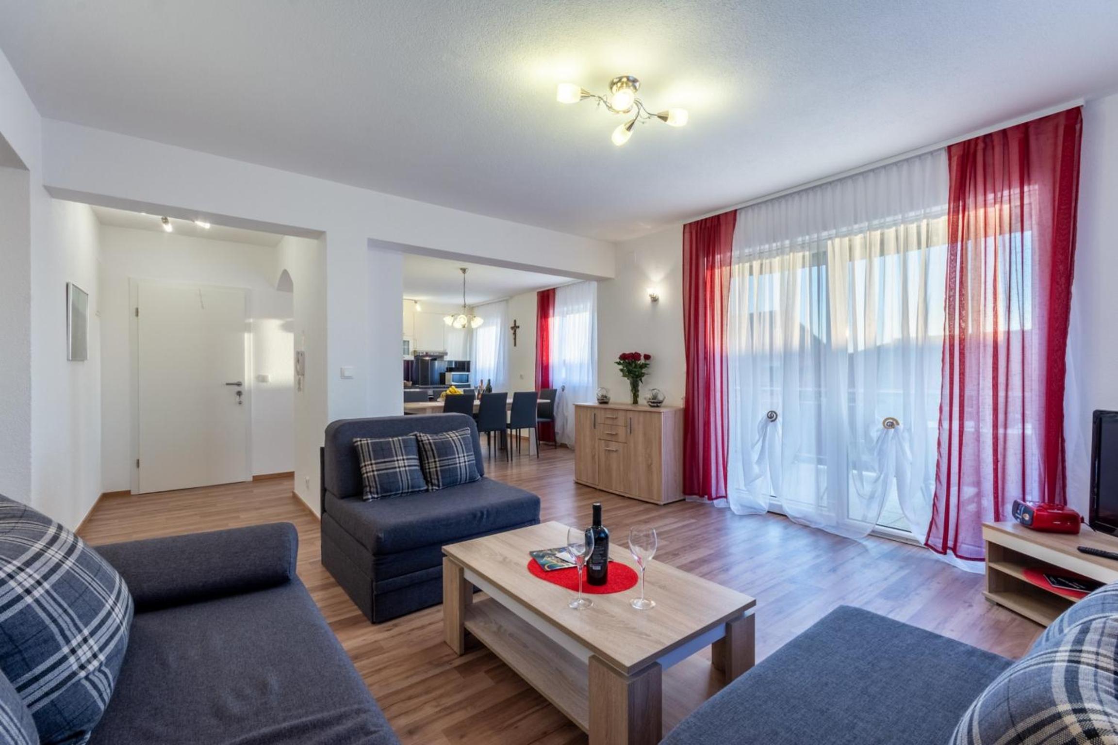 Apartments Palma view 5