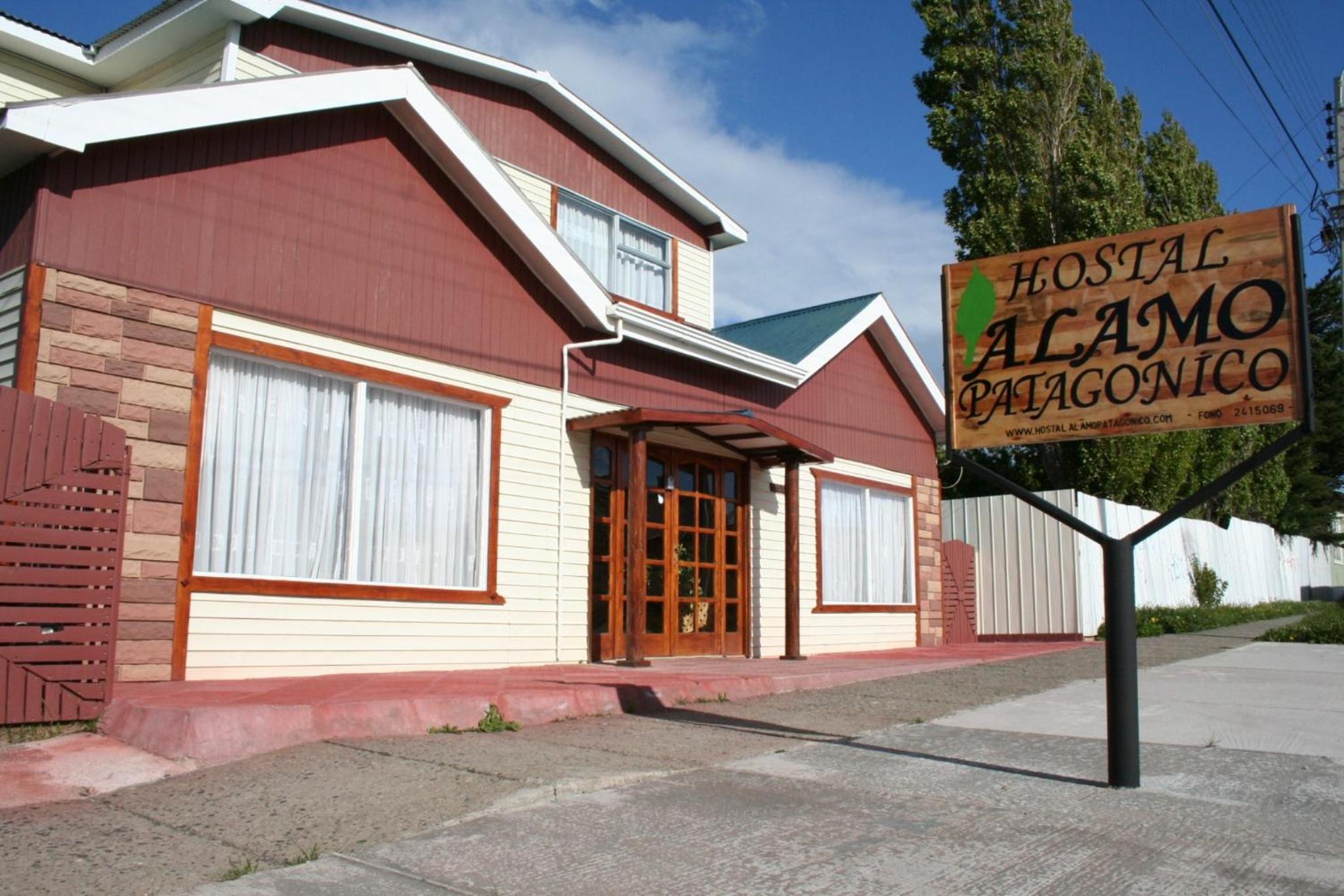 Hostal Alamo Patagonico view 2