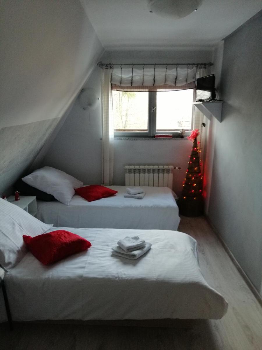 Photo 32