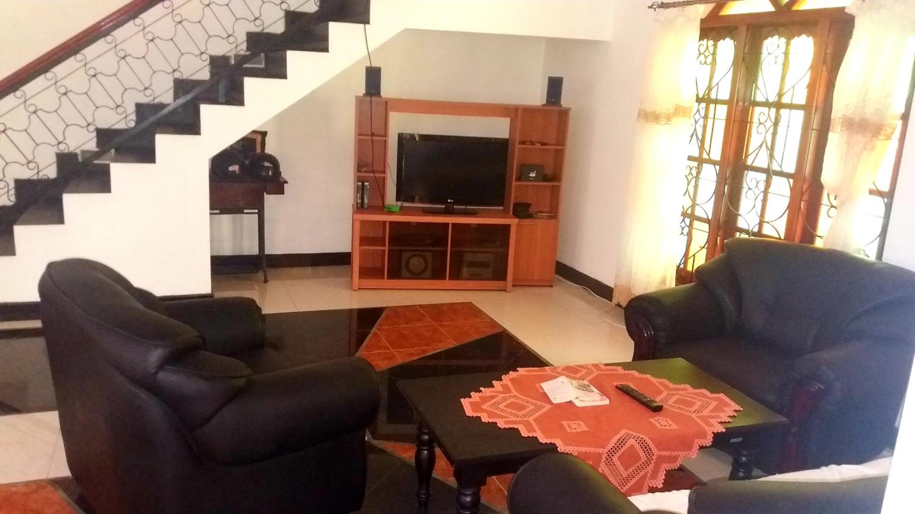 PaddyView villa