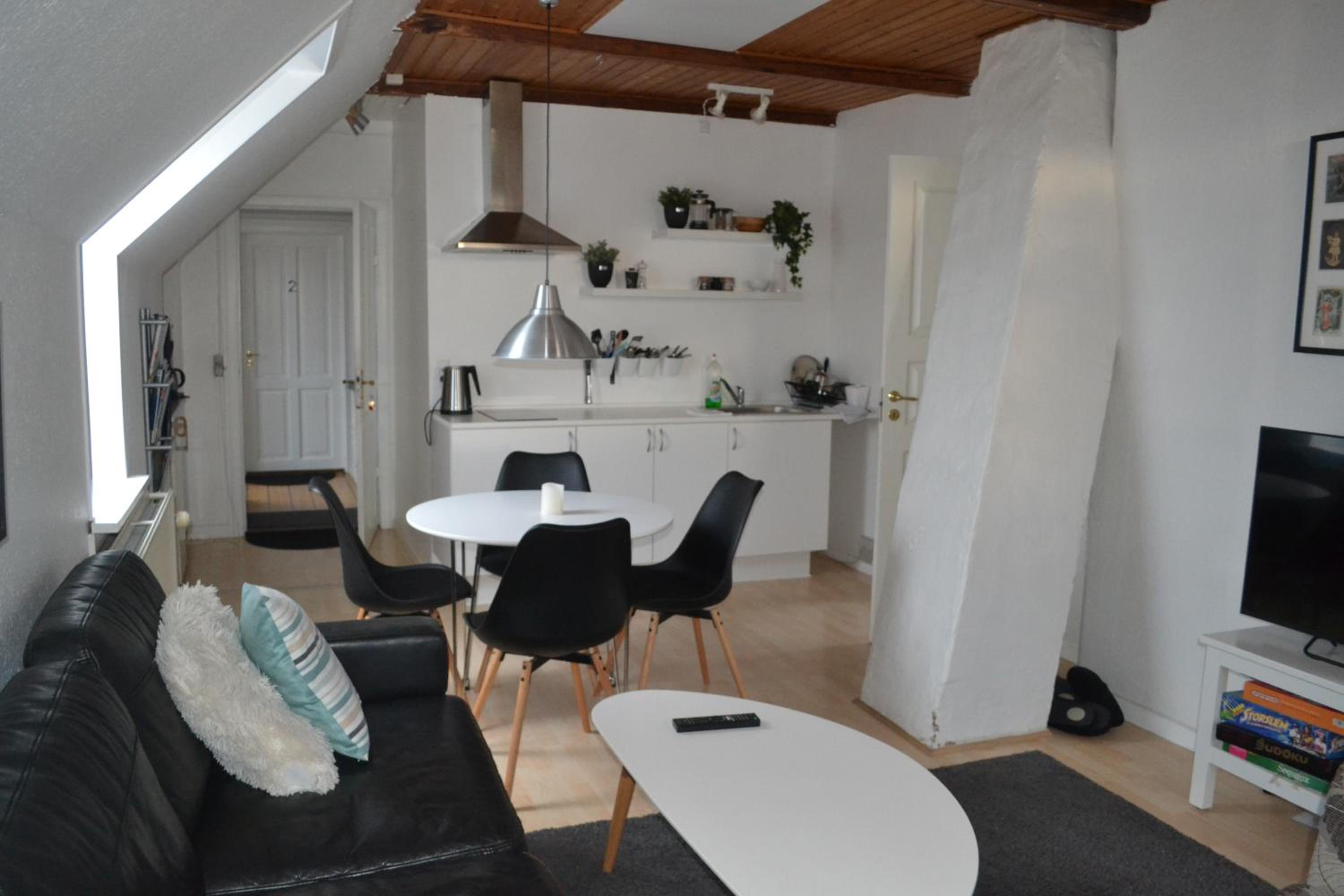 AD Apartment