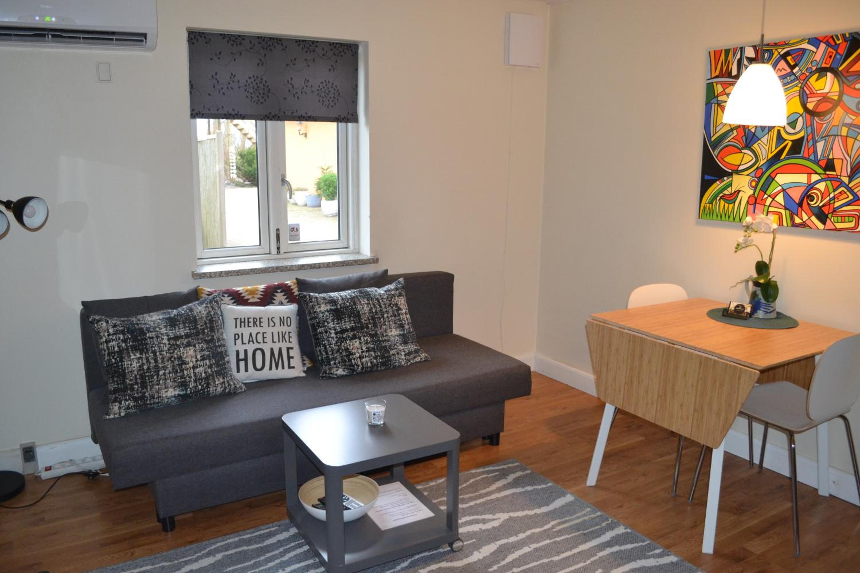 AD Apartment