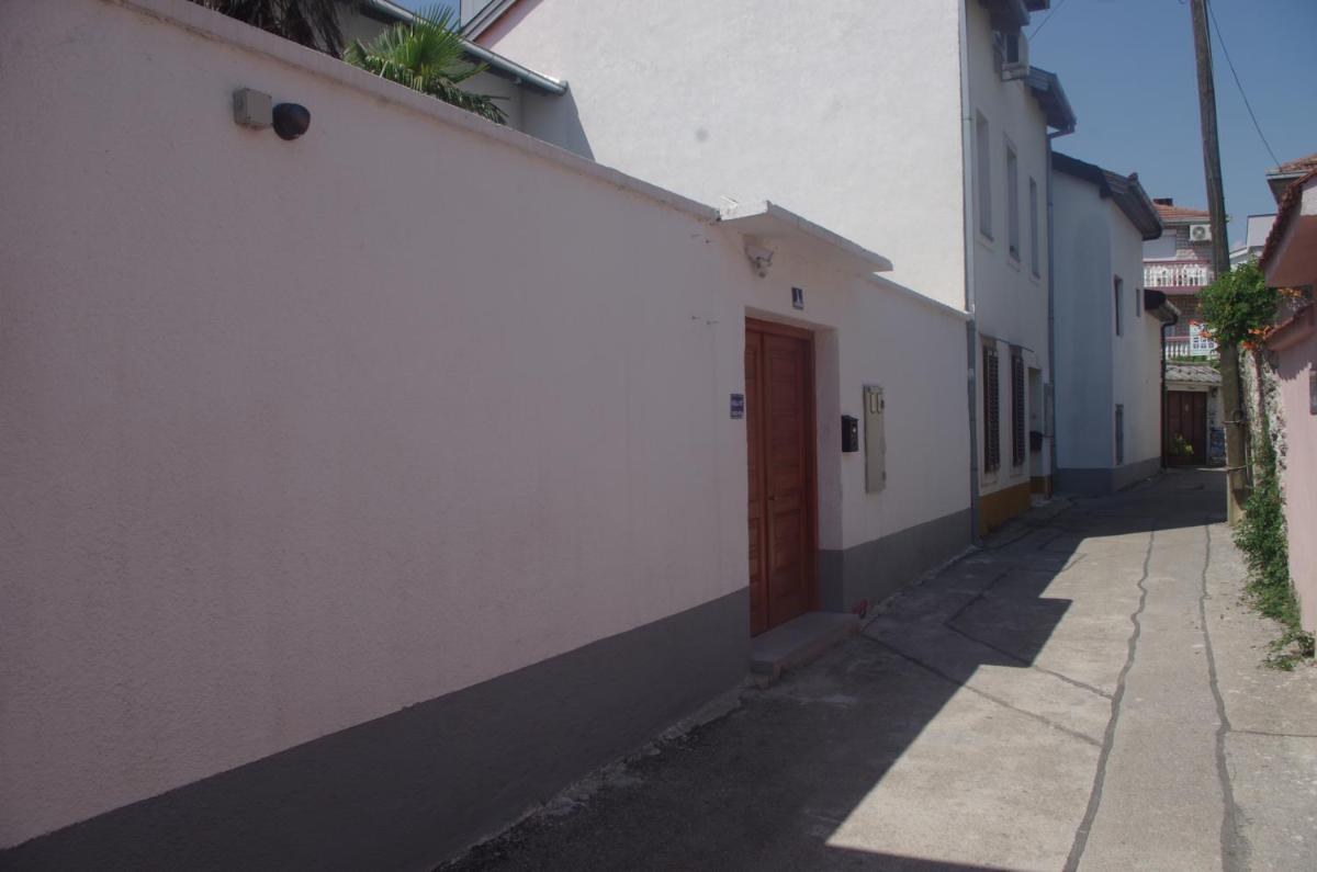 Villa M