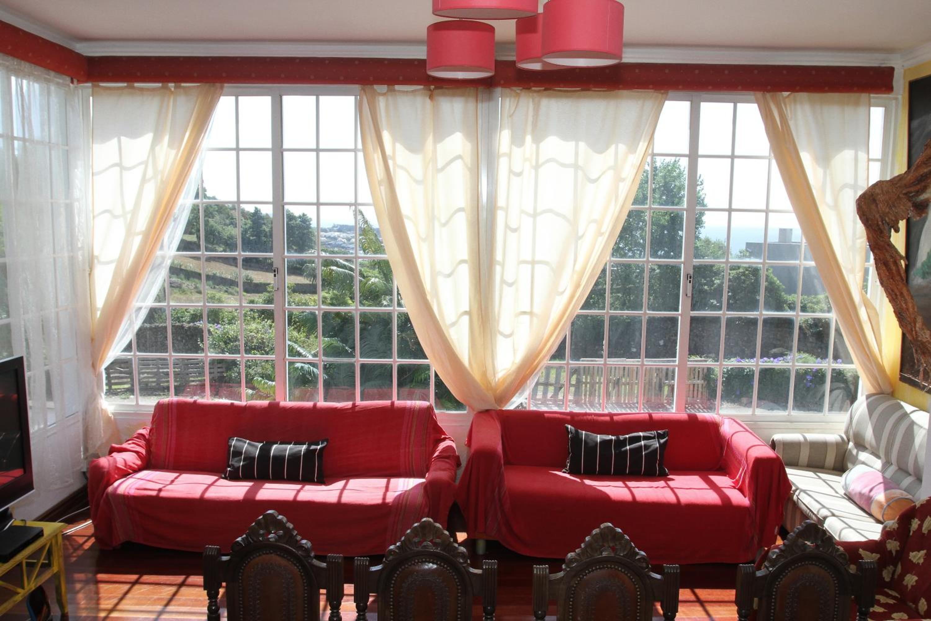 Family Holiday Villa Vacations - Ponta Delgada Azores Rentals