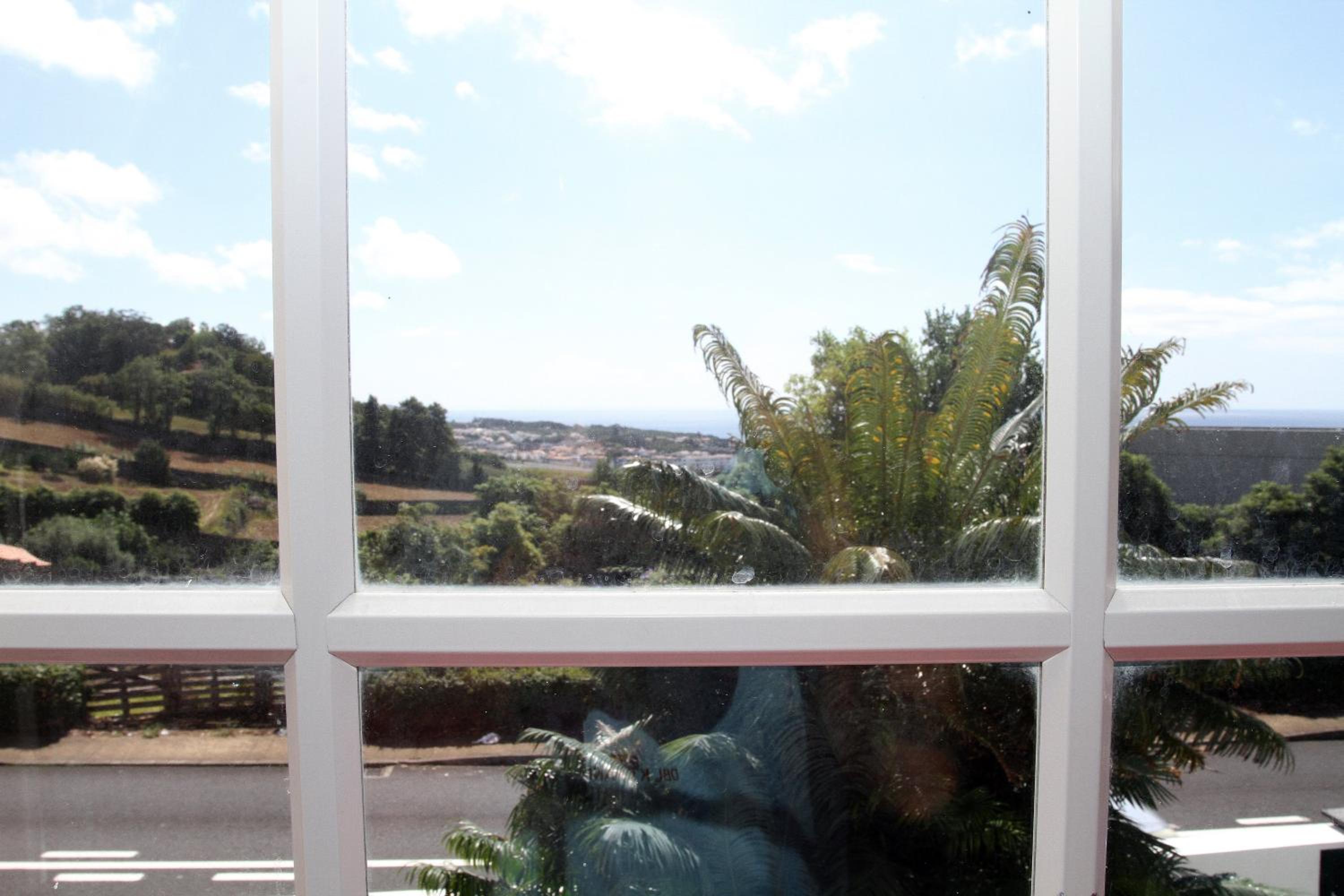 Family Holiday Villa Vacations - Ponta Delgada Azores Rentals