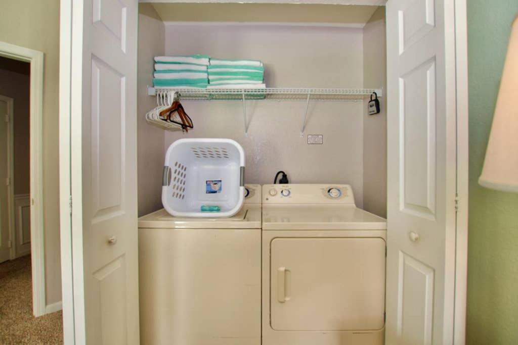 Vista Cay Luxury 3 bedroom Townhouse (#3114)