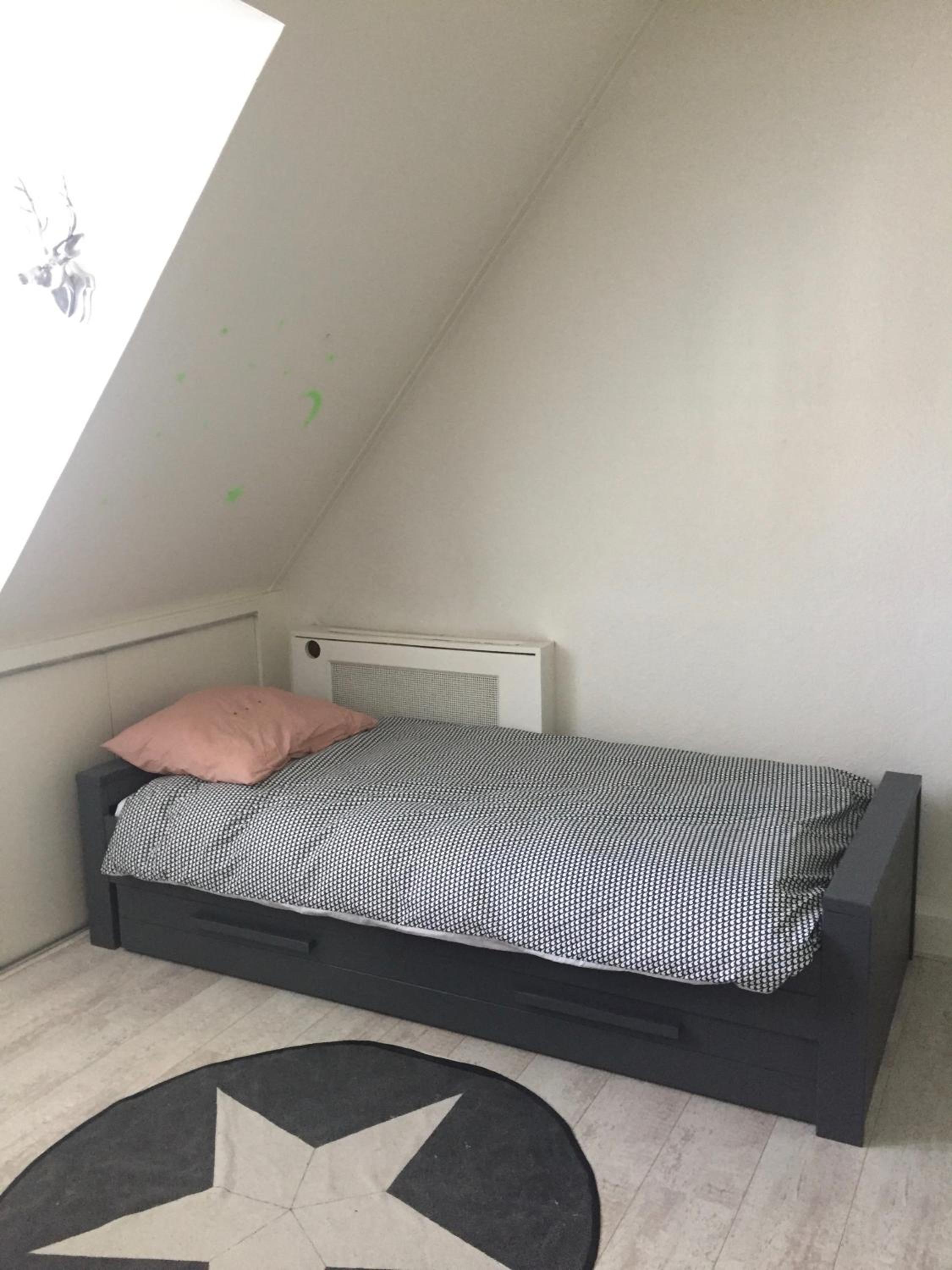 Tastefull double story 2 bedroom appartment/house