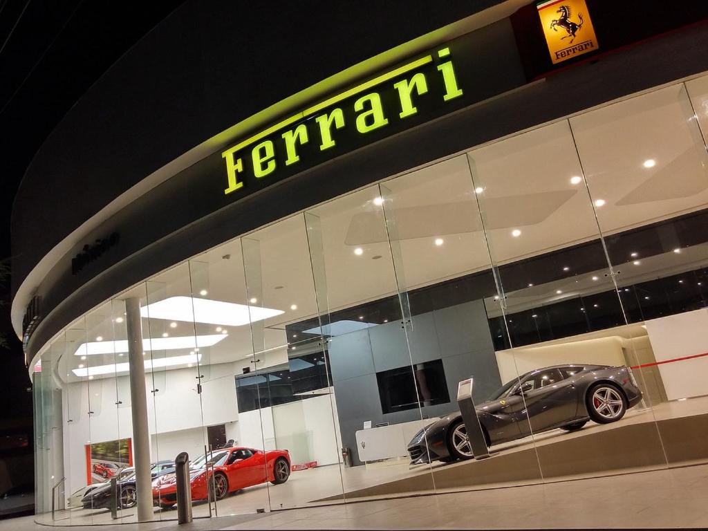 Caravansaro Vazquez de Mella 347 Polanco view 5