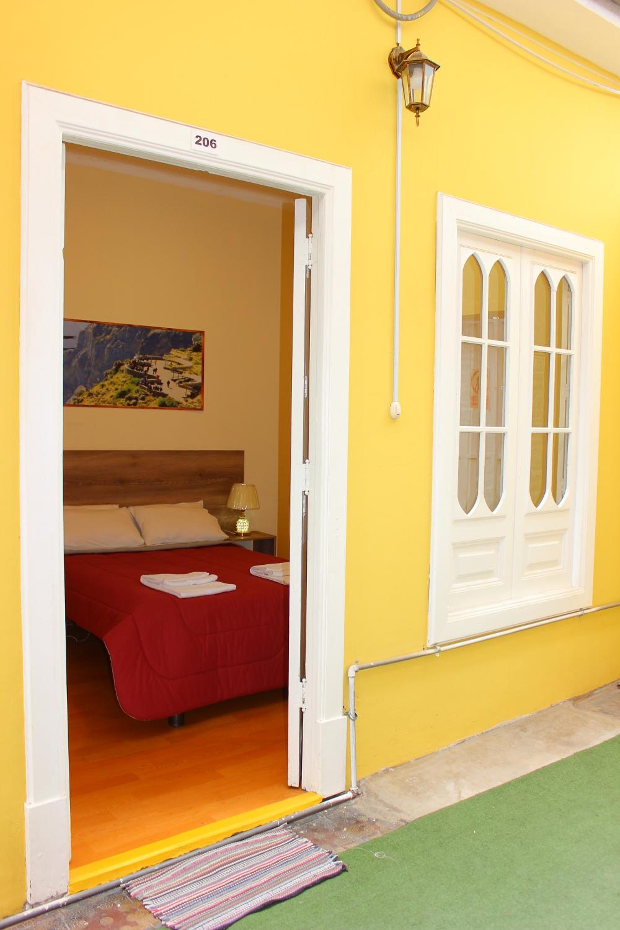 hotel room