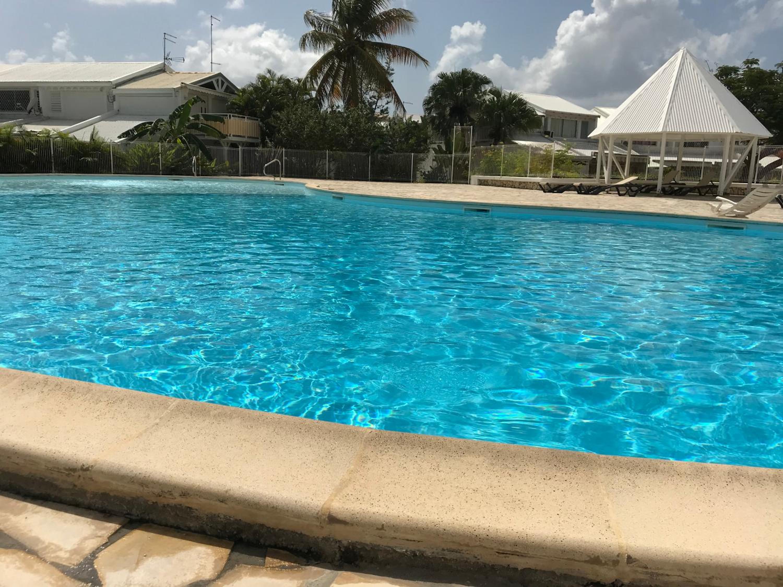 Le Green Duplex au coeur de la marina avec piscine view 3