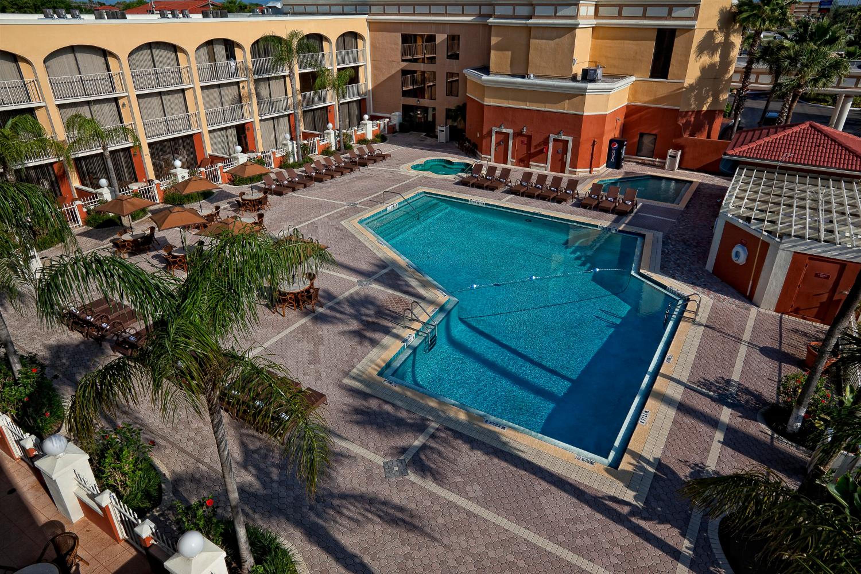 Westgate Towers Resort - Image 4