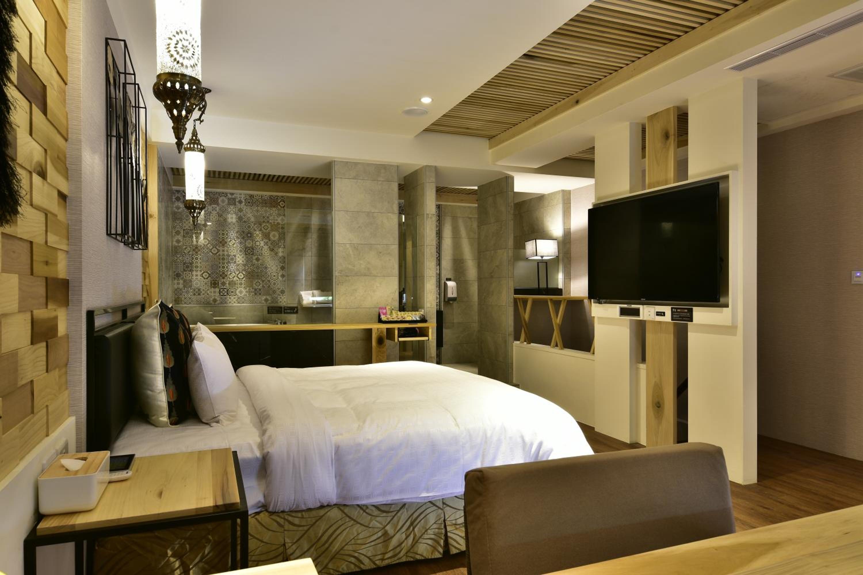 OUGE Motel Kaohsiung view 3
