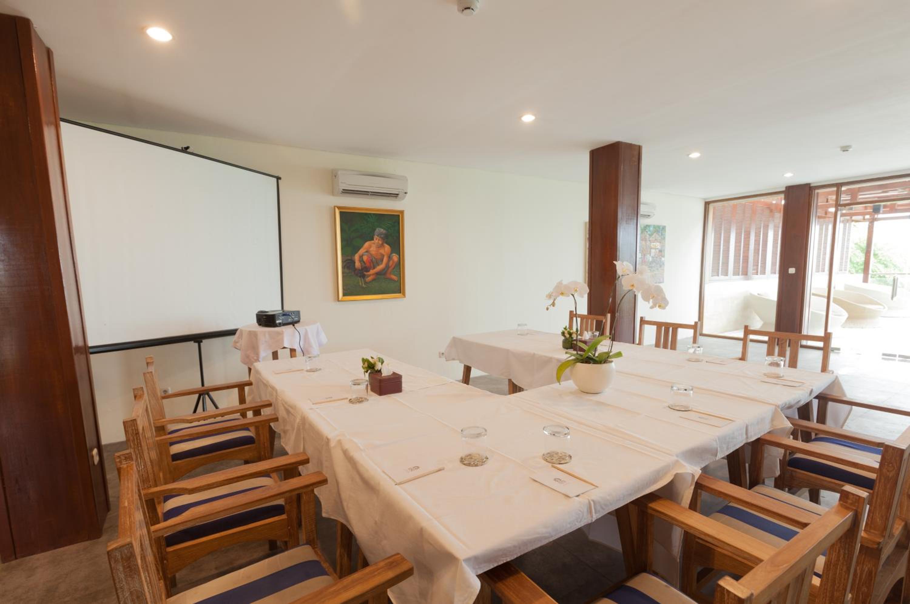 meeting & event spaces