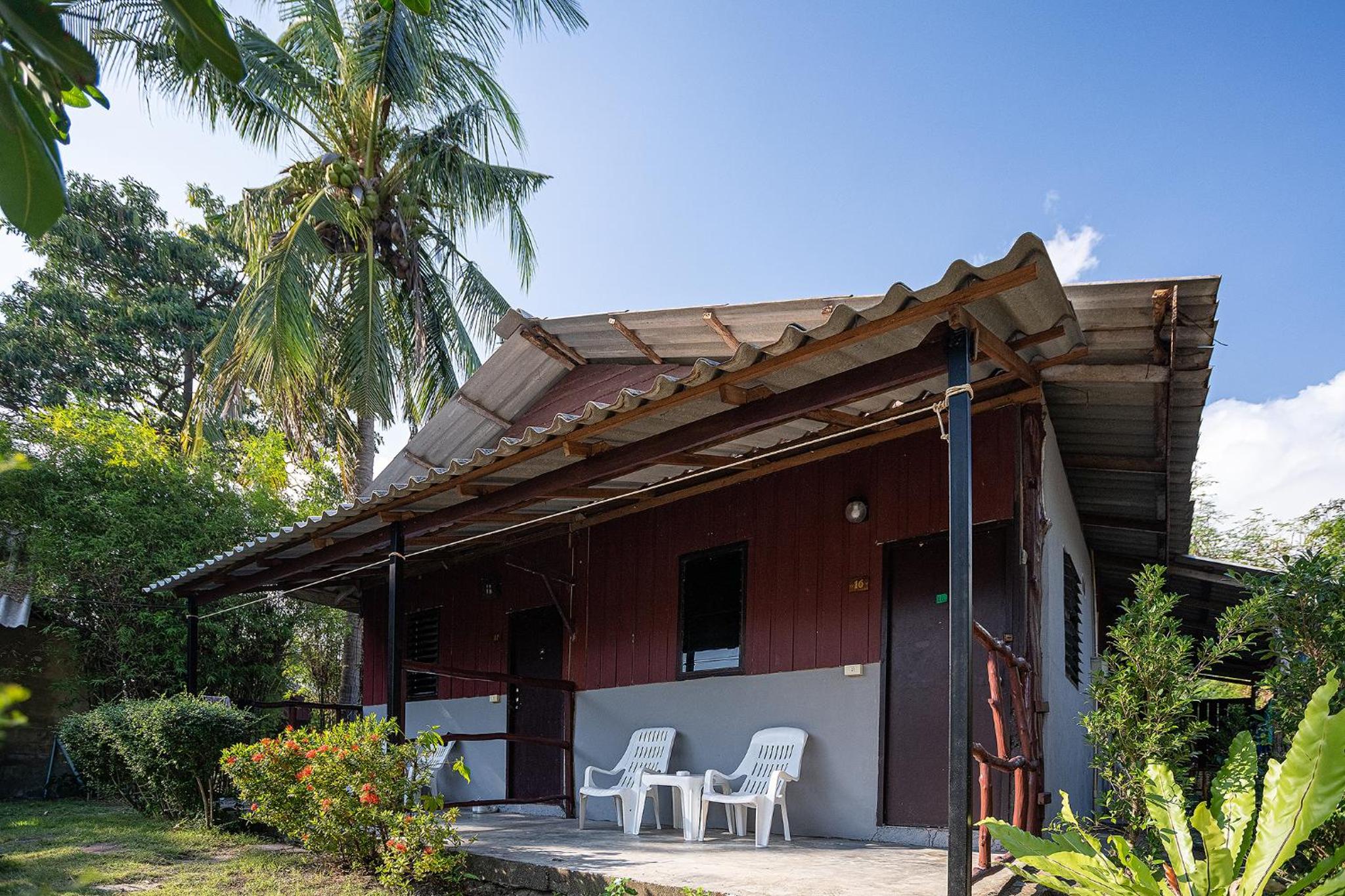 The Cosy Koh Phangan and Restaurant