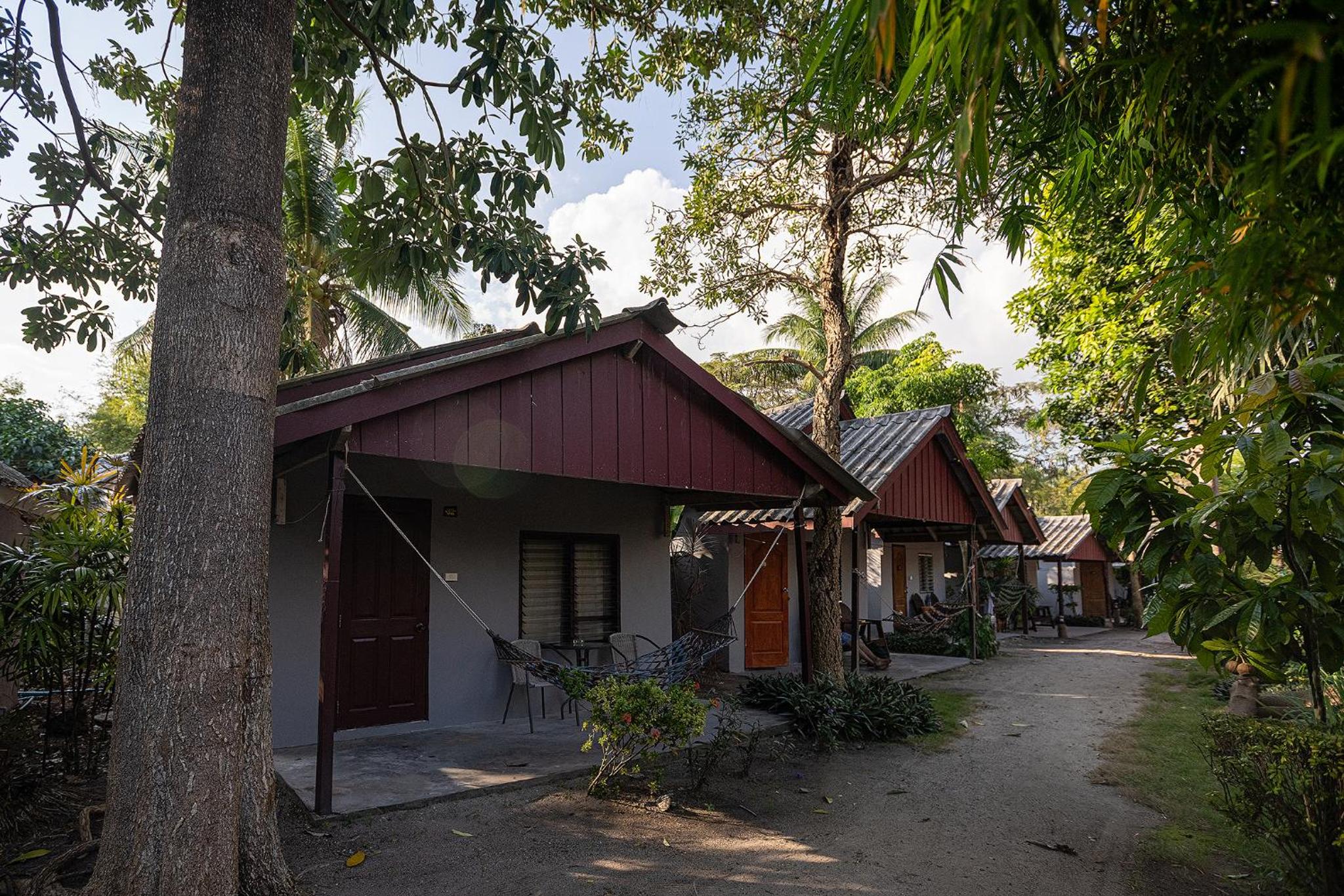 The Cosy Koh Phangan and Restaurant