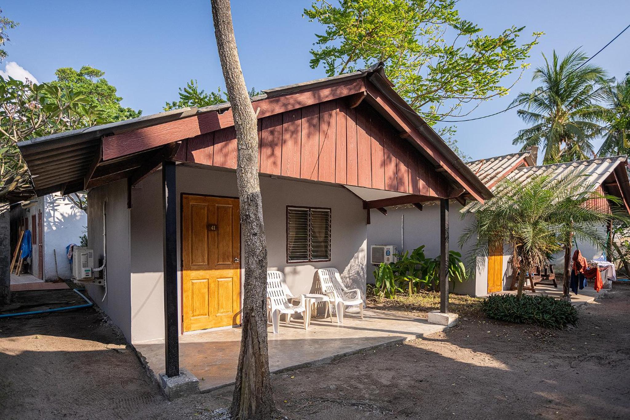 The Cosy Koh Phangan and Restaurant