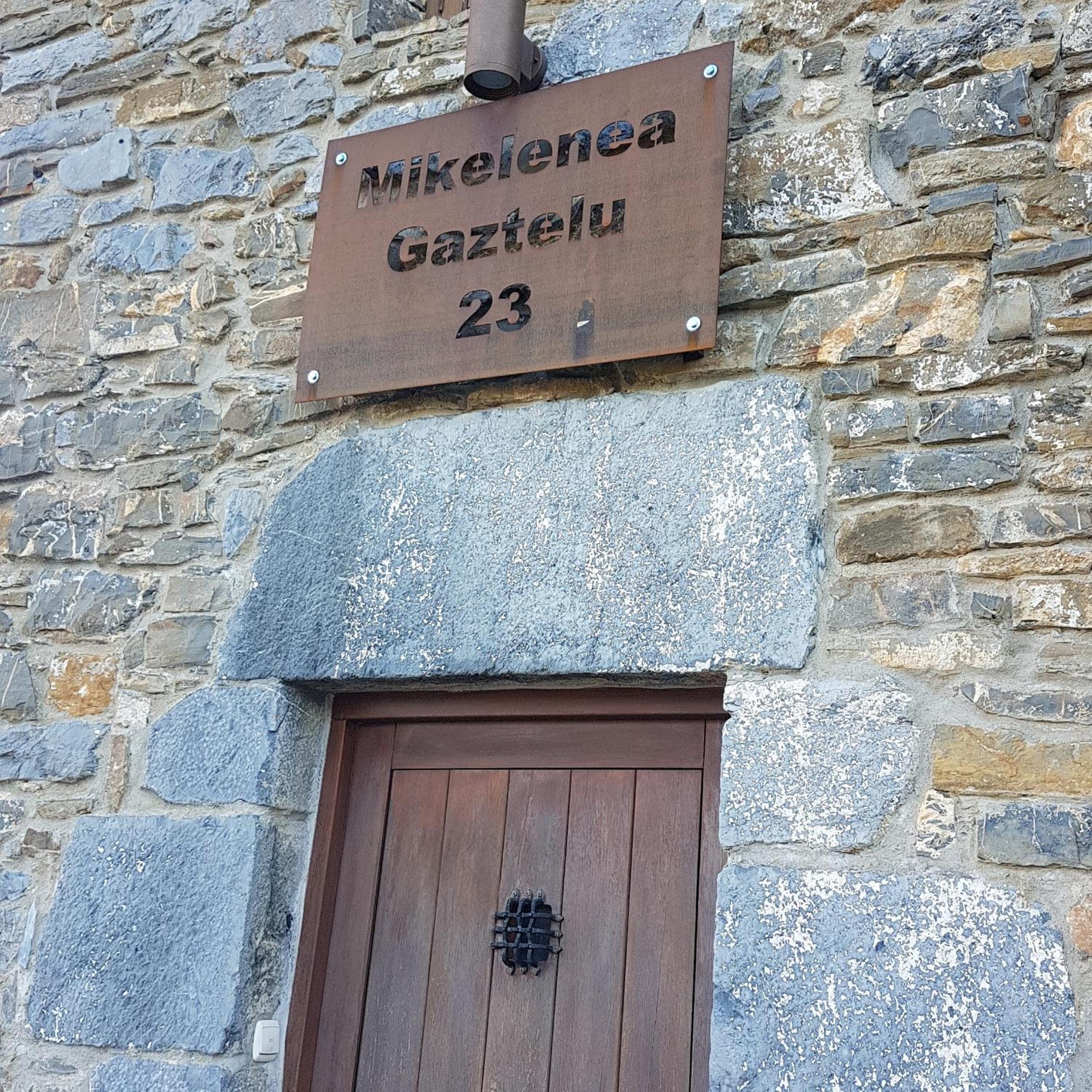 Caserio Gaztelu view 5