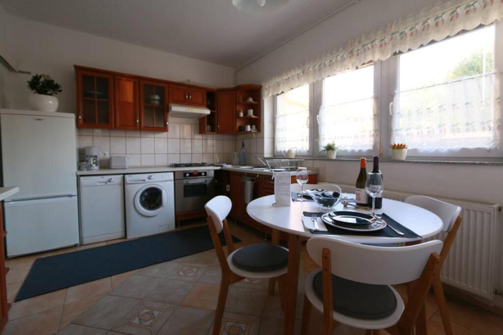 Teubel apartman 5 view 5