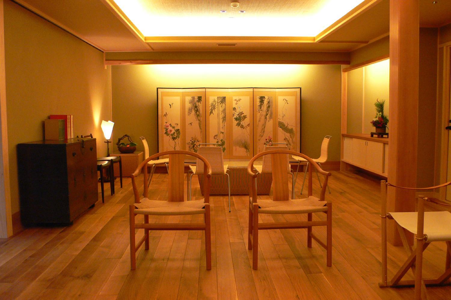 Itsukushimahigashimonzen Kikugawa