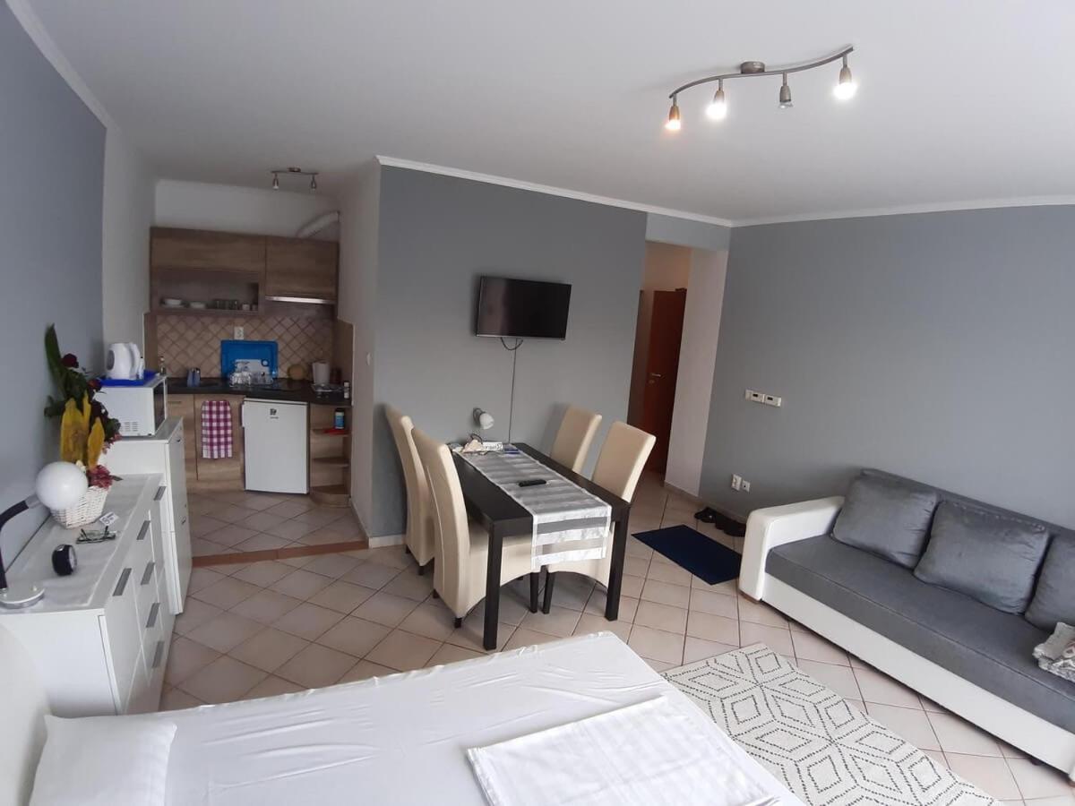 Napsugár Lux Apartmanok view 2