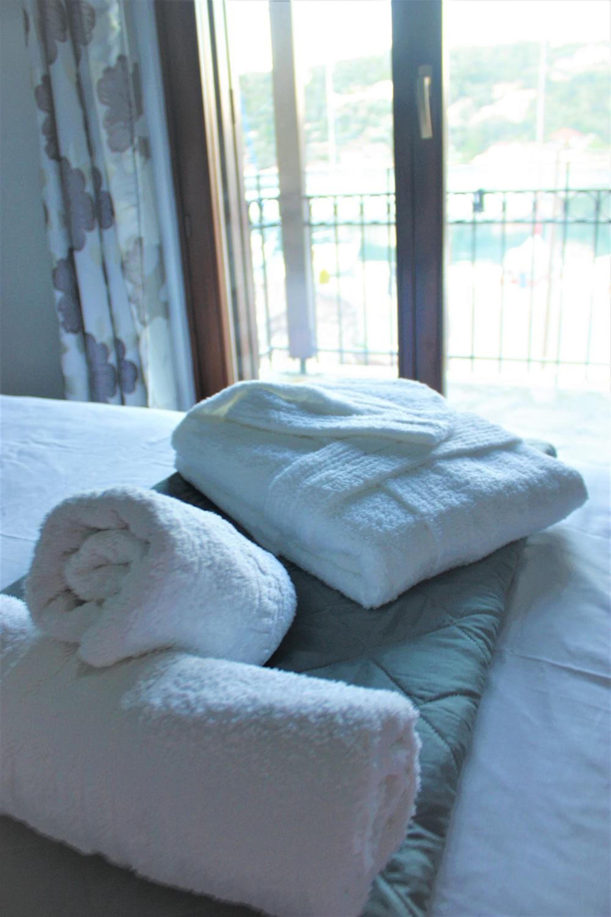 Photo 52