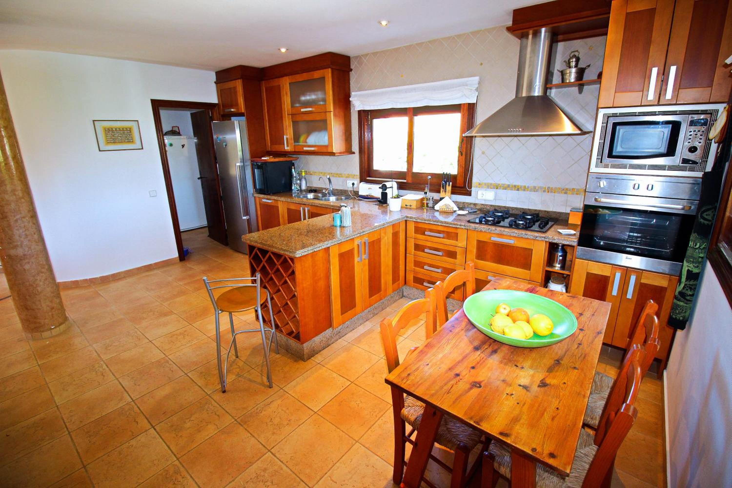 Asteria Eco Finca Sustainable 6 Bedroom Nature Retreat near UNVRS Ibiza — photo 3