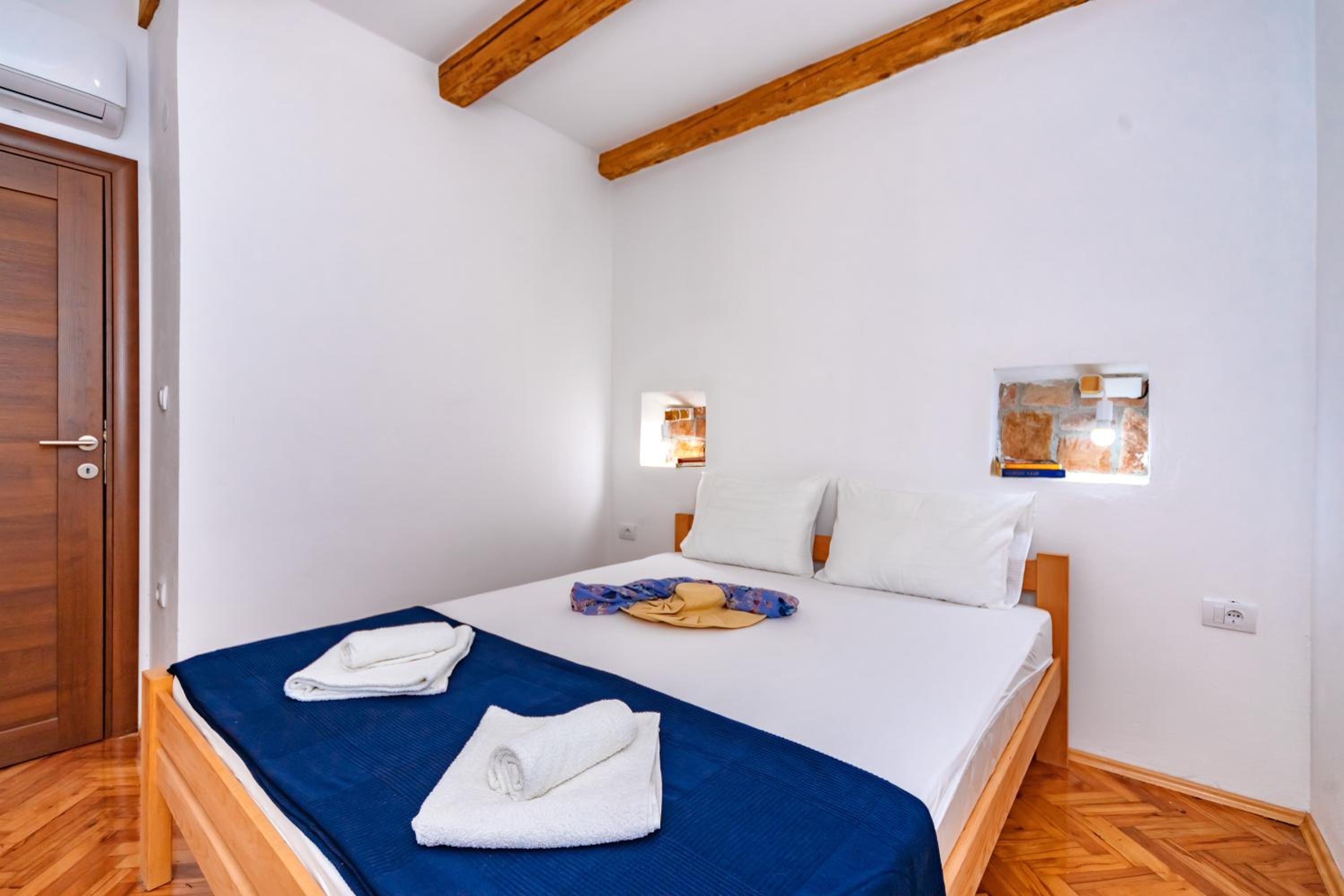 Apartment Magazini view 3