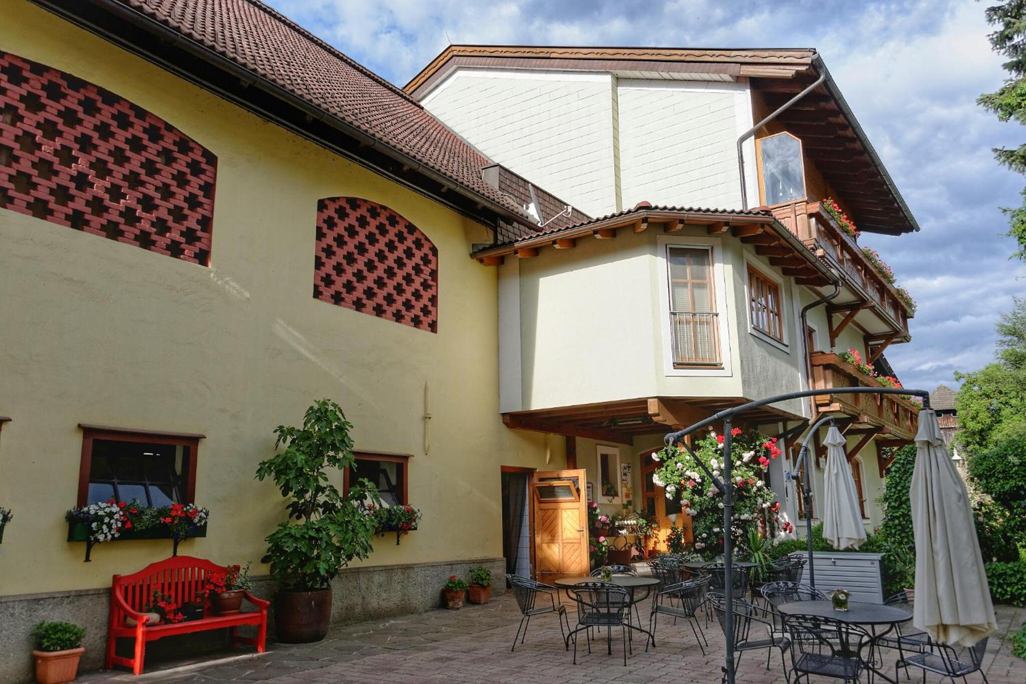 Mörtbauerhof und Haus Frühauf