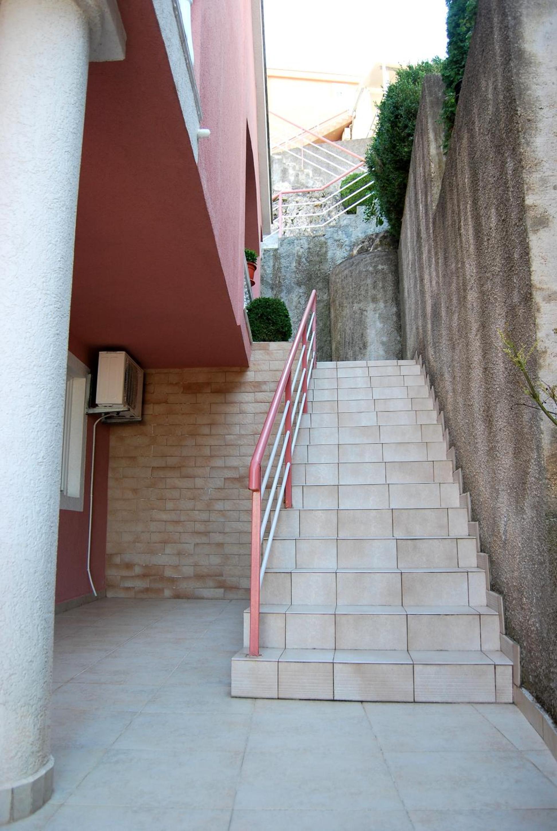Omega Apartments