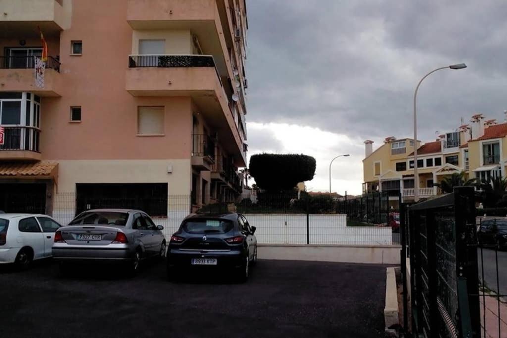 Estudio junto al Mar