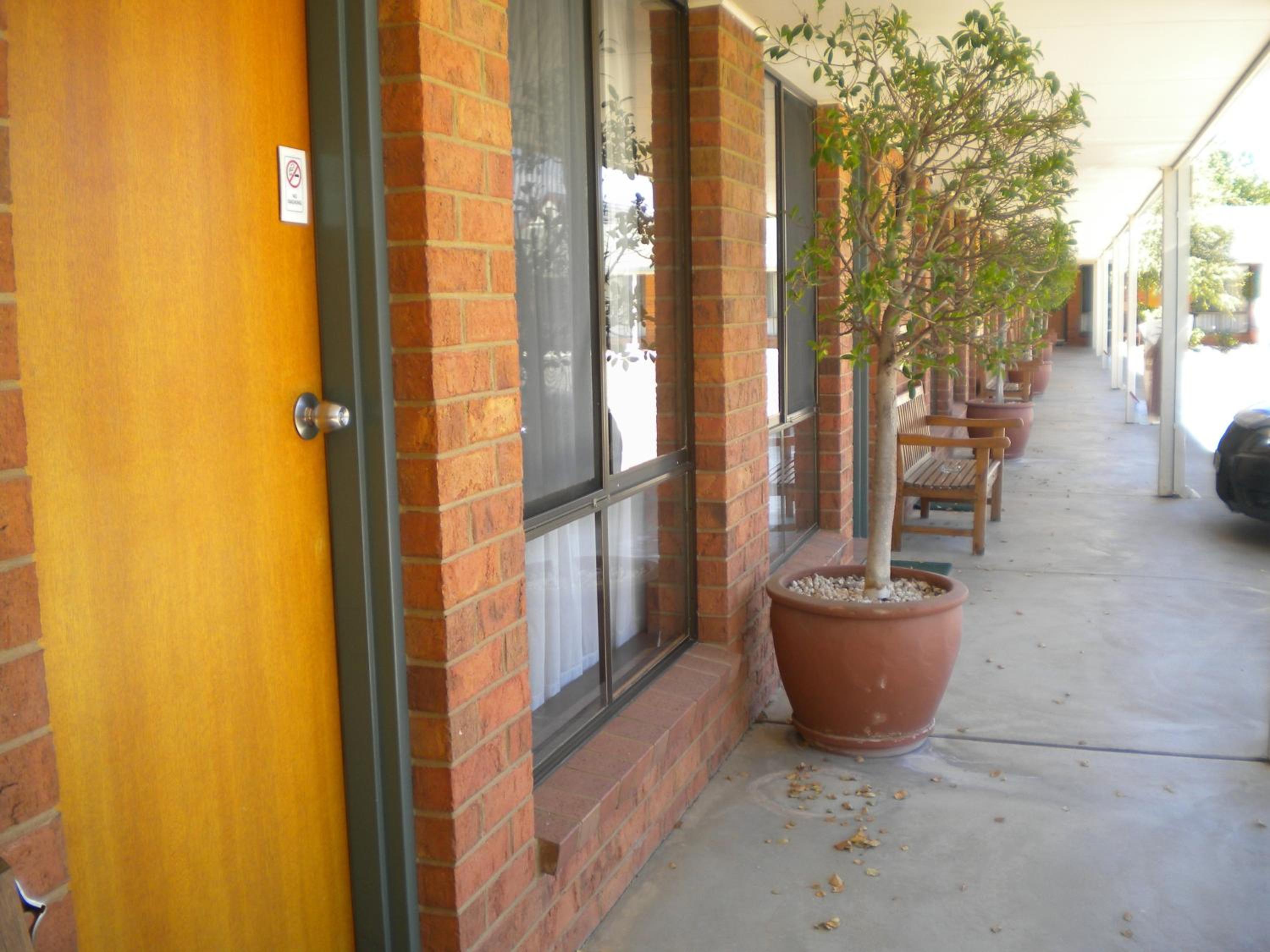 Moama Central Motel